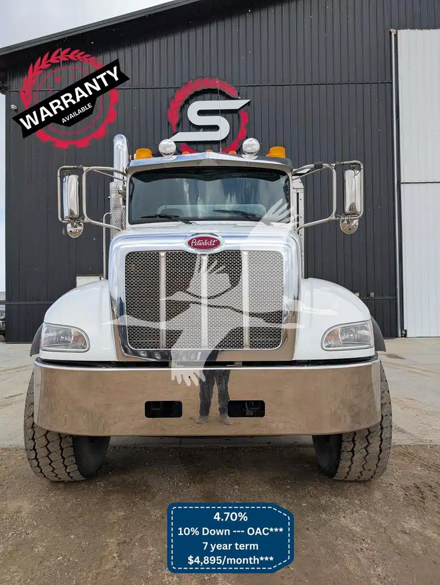 Gallery image 2 for Used 2019 Peterbilt 348 Truck - Vacuum