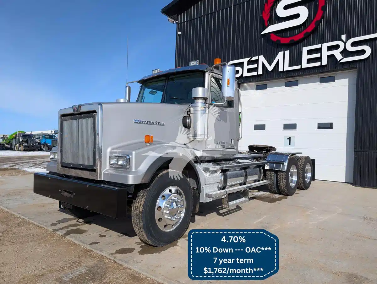 Gallery image 2 for 2015 Western Star 4900 Semi-Truck