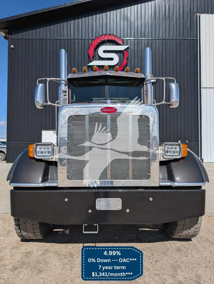 Gallery image 2 for Used 2015 Peterbilt 365 Truck Cab & Chassis