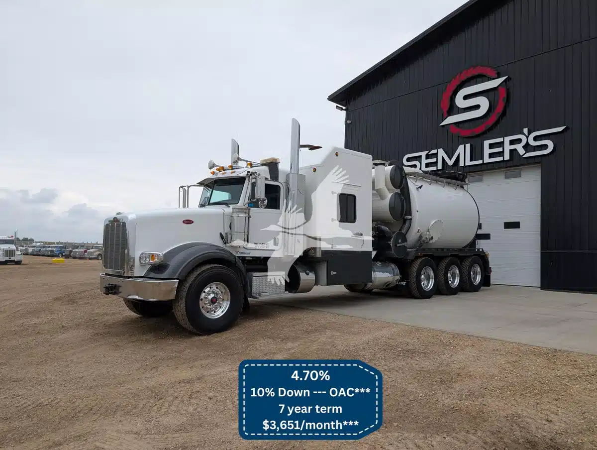 Gallery image 1 for Used 2014 Peterbilt 367 Truck - Vacuum