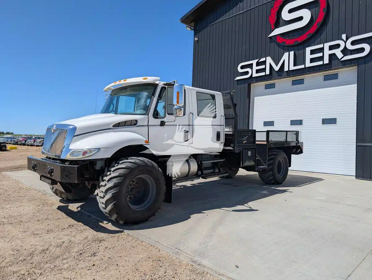 Gallery image 1 for Used 2008 International DURASTAR 4200 Truck - Utility