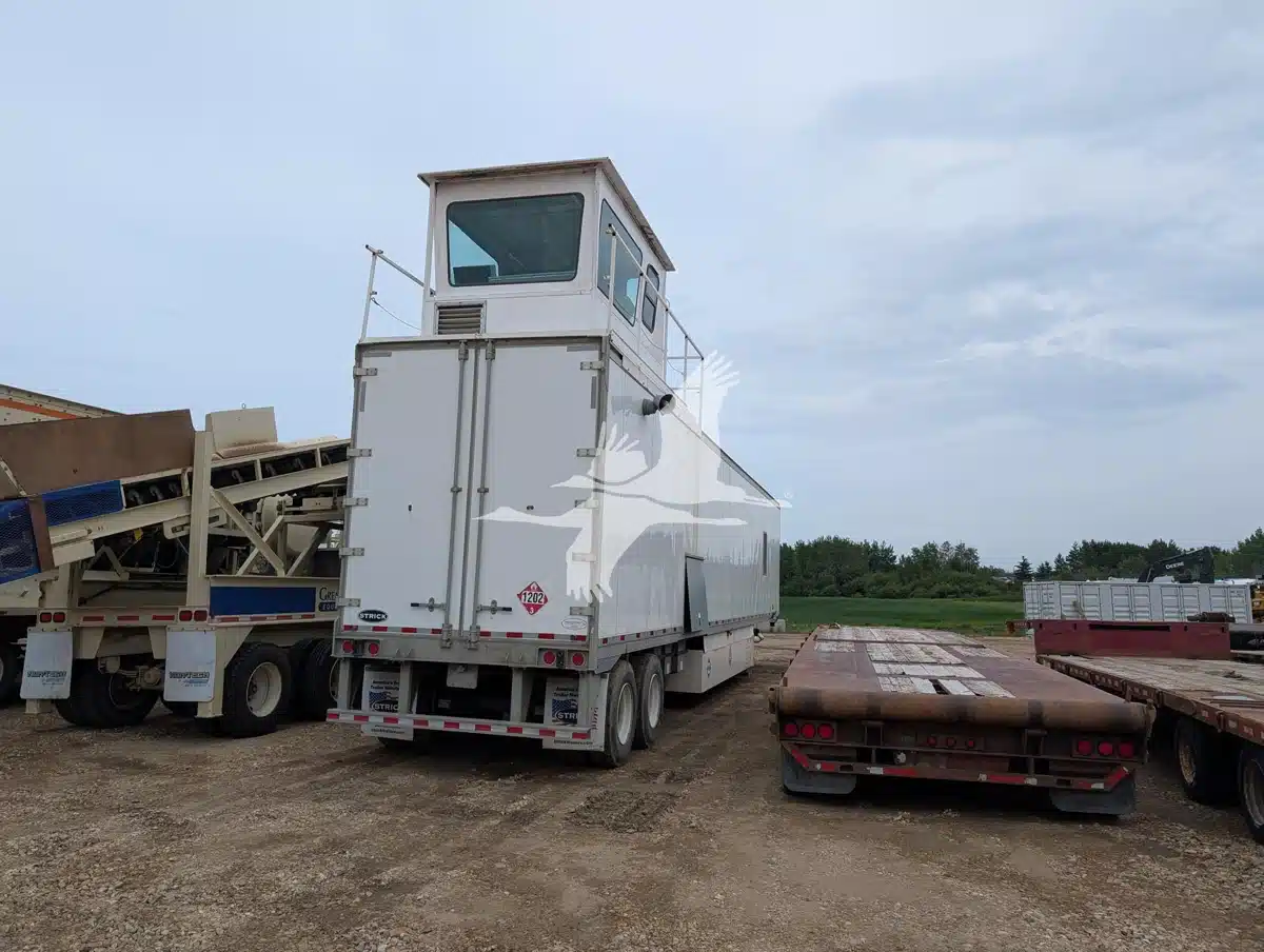 Gallery image 2 for Used 2020 VOLVO PENTA 685 KW Generator