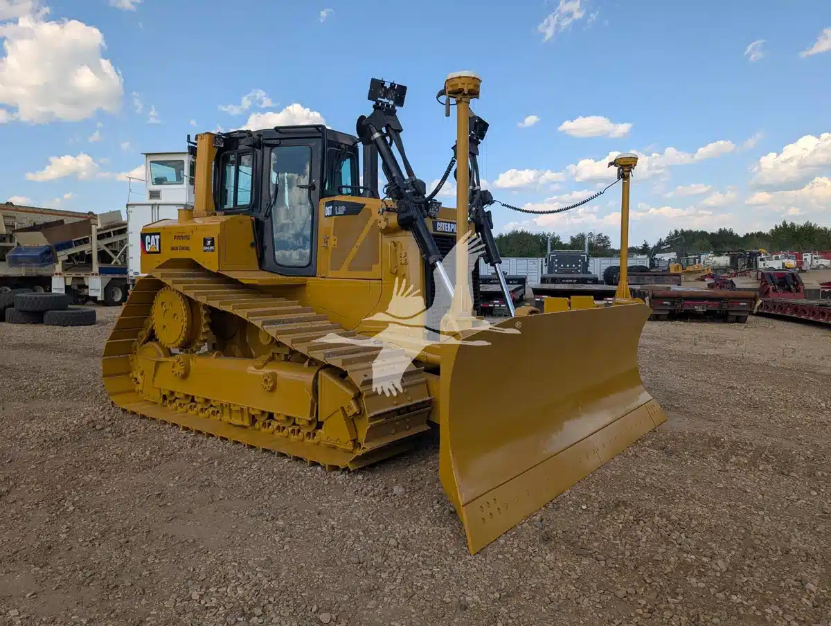 Gallery image 1 for Used 2013 Caterpillar D6T LGP Crawler