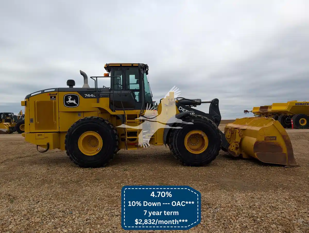 Gallery image 2 for Used 2020 DEERE 744L Wheel Loader