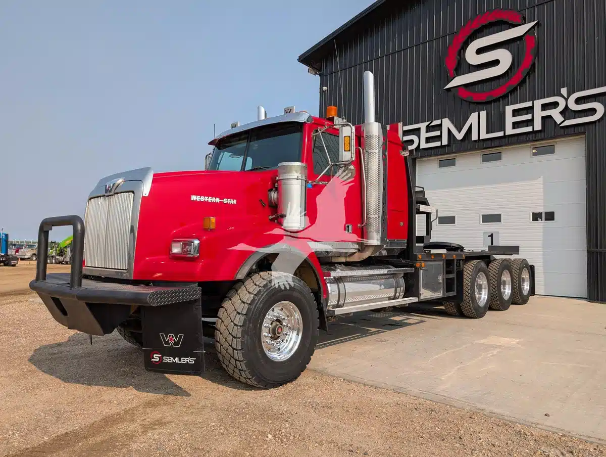 Gallery image 1 for 2007 Western Star 4900 Semi-Truck