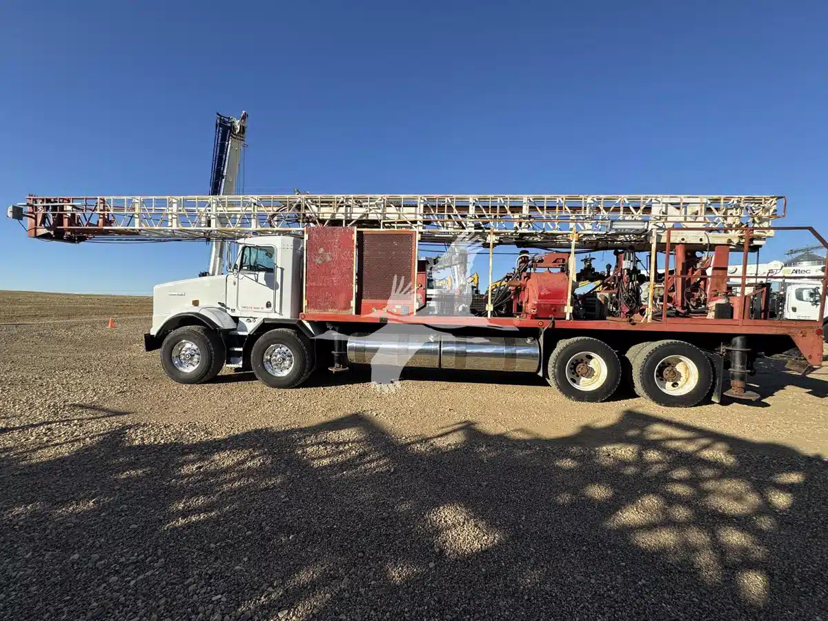 Gallery image 1 for Used 2004 Ingersoll-Rand TH60 Drill