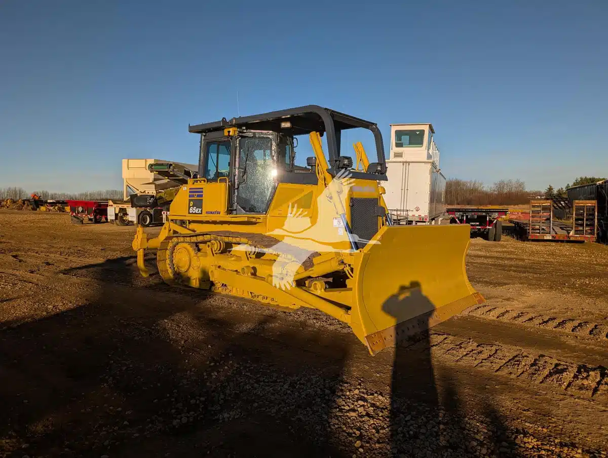 Gallery image 1 for 2012 Komatsu D65EX-17 Crawler