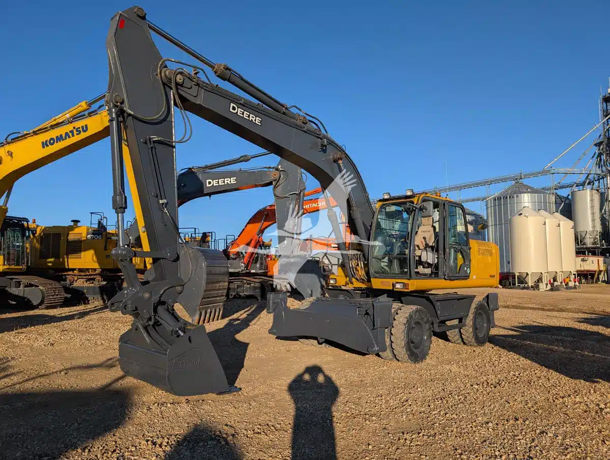 Used 2017 DEERE 230G W Excavator