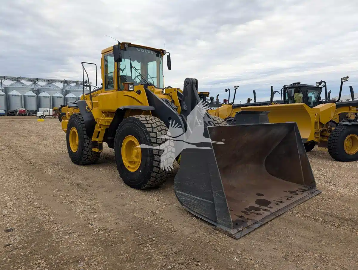 Used 2003 Volvo L110E Wheel Loader