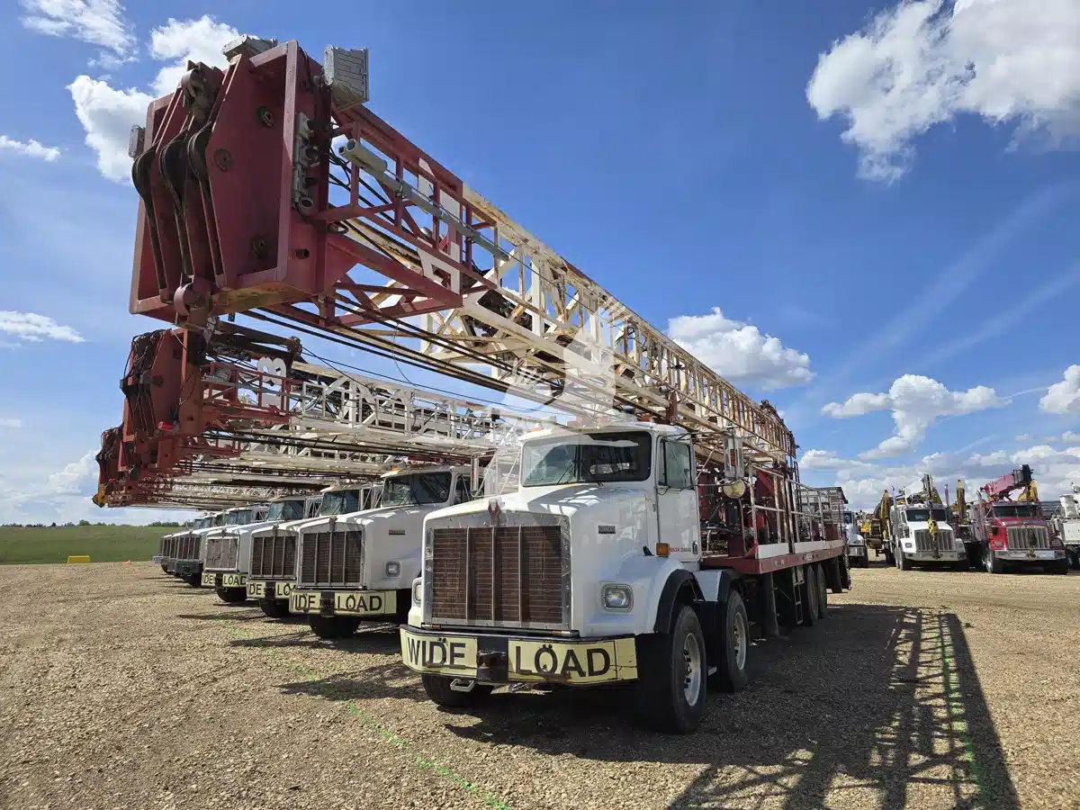 Gallery image 2 for 2001 Ingersoll-Rand TH60 Drill