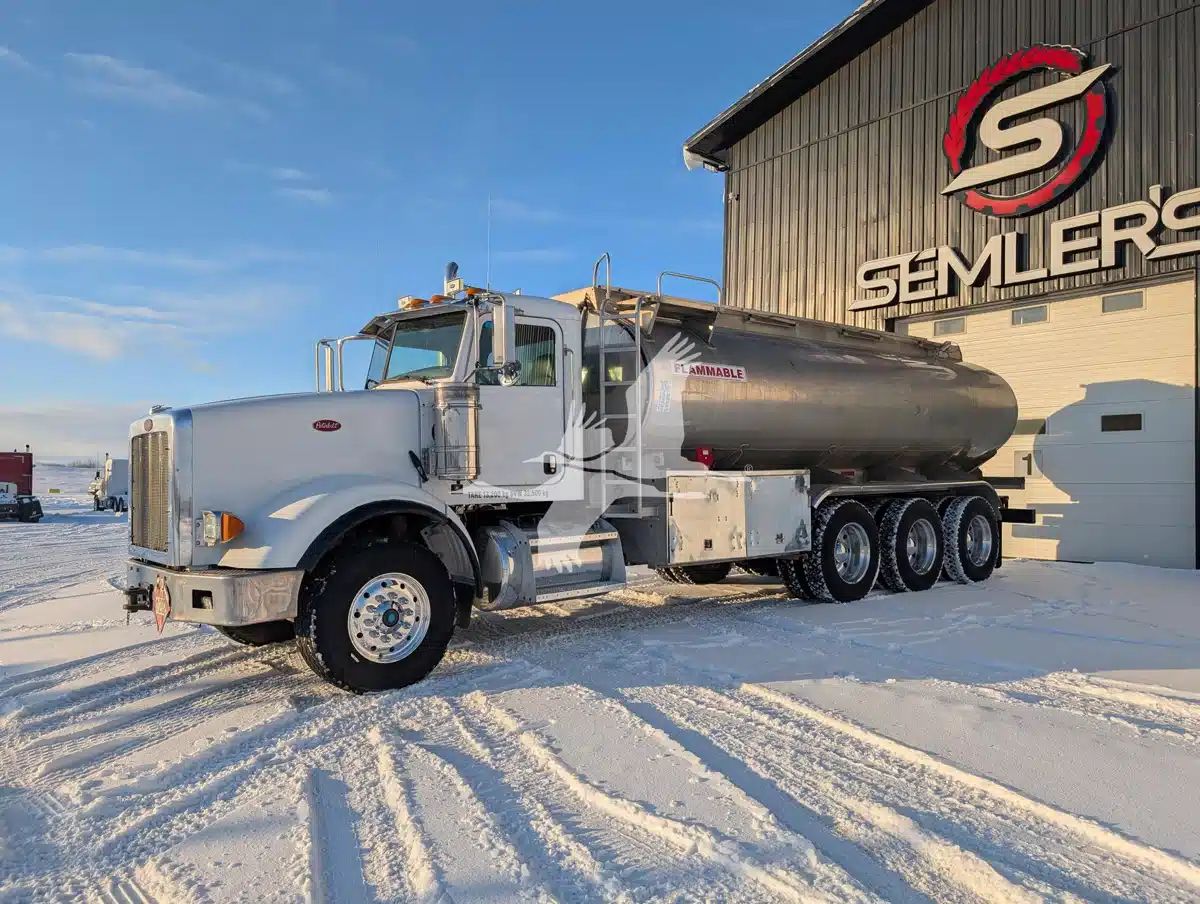 Used 2012 Peterbilt 367 Truck - Fuel