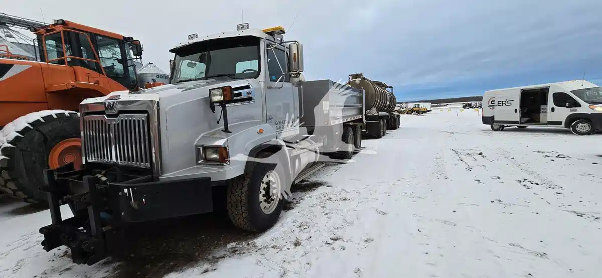 2017 Western Star 4700 Miscellaneous