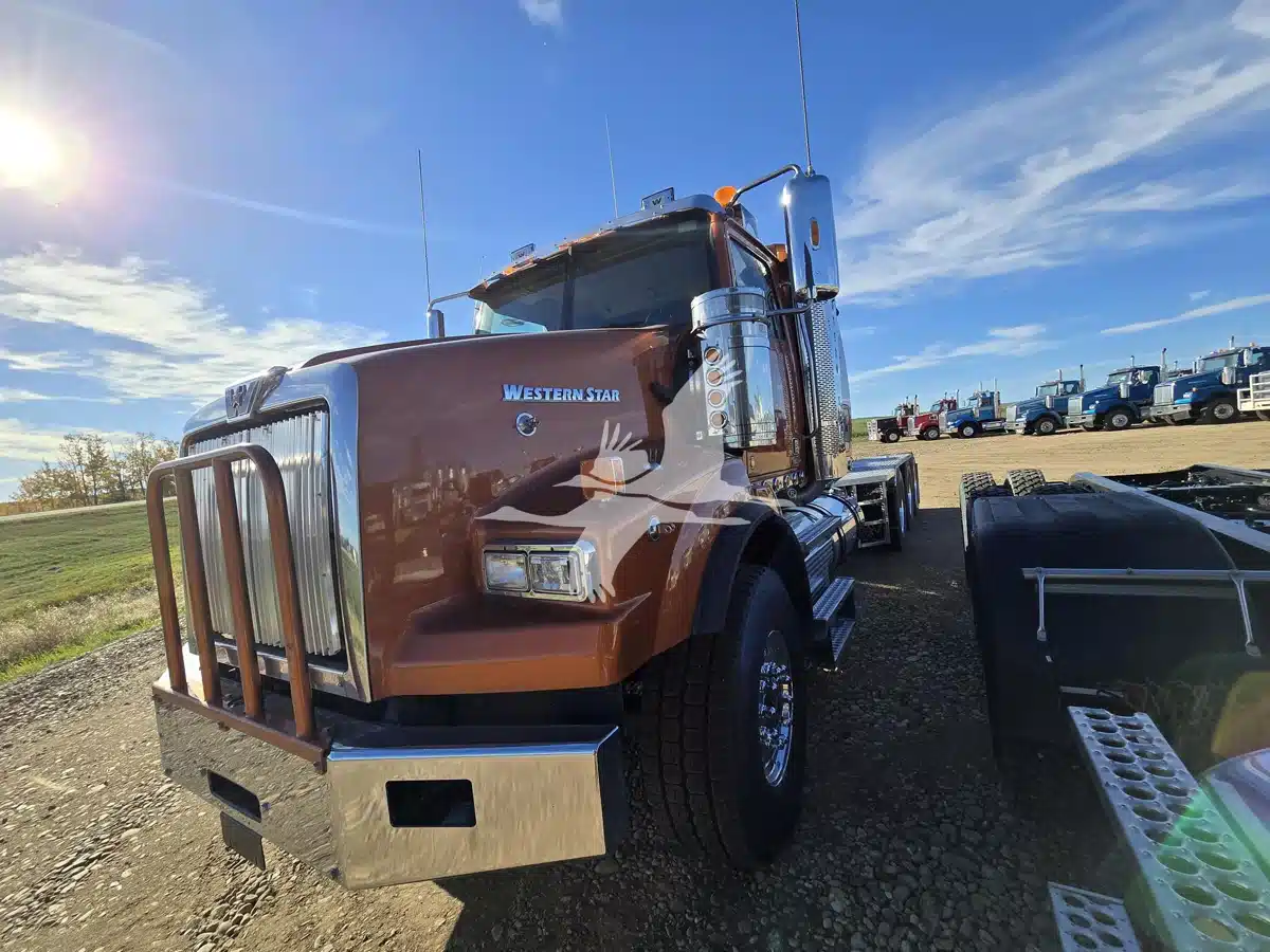 Gallery image 2 for 2018 Western Star 4900 Truck Cab & Chassis