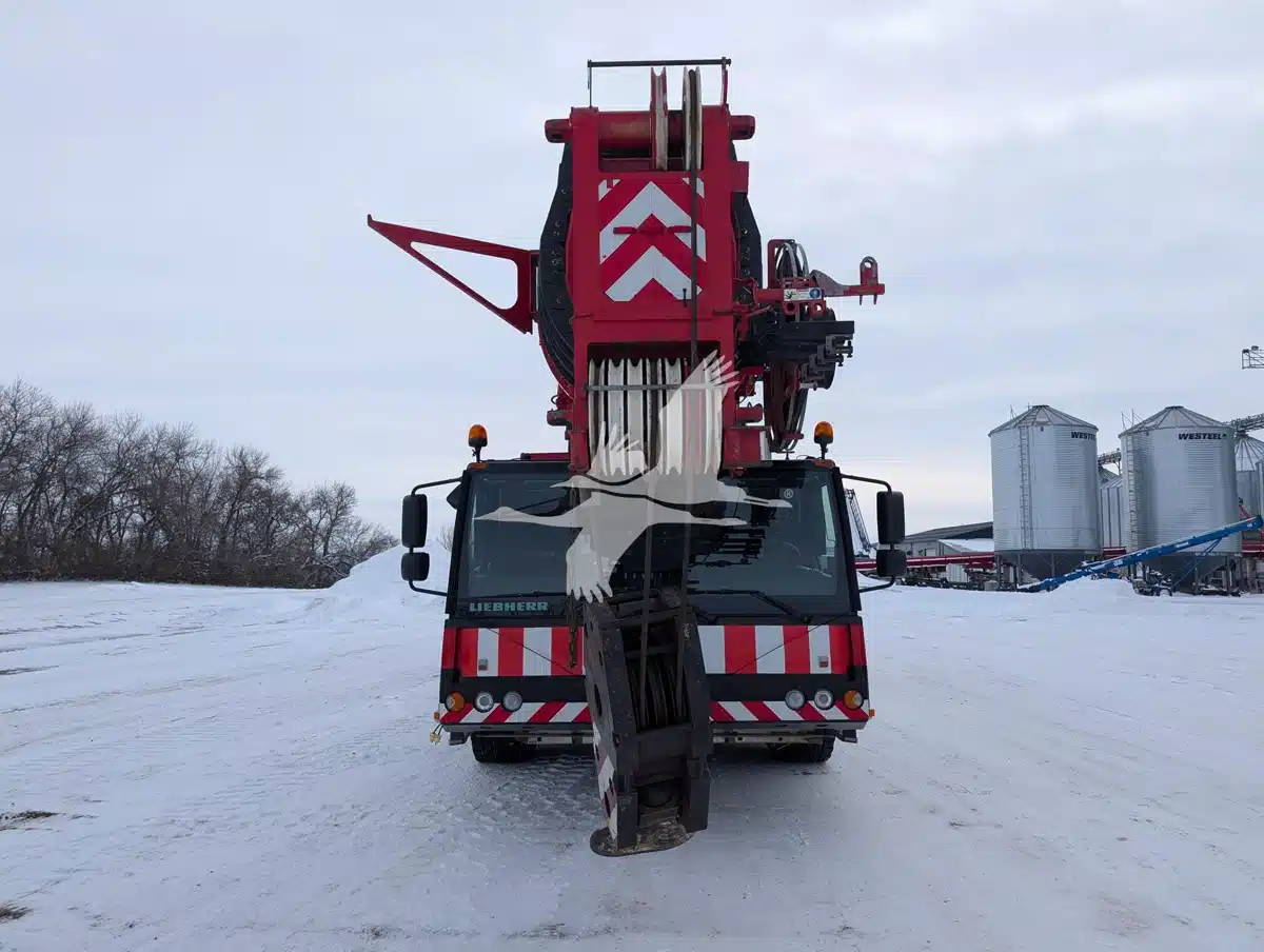 Gallery image 2 for 2015 Liebherr LTM1220-5.2 Crane