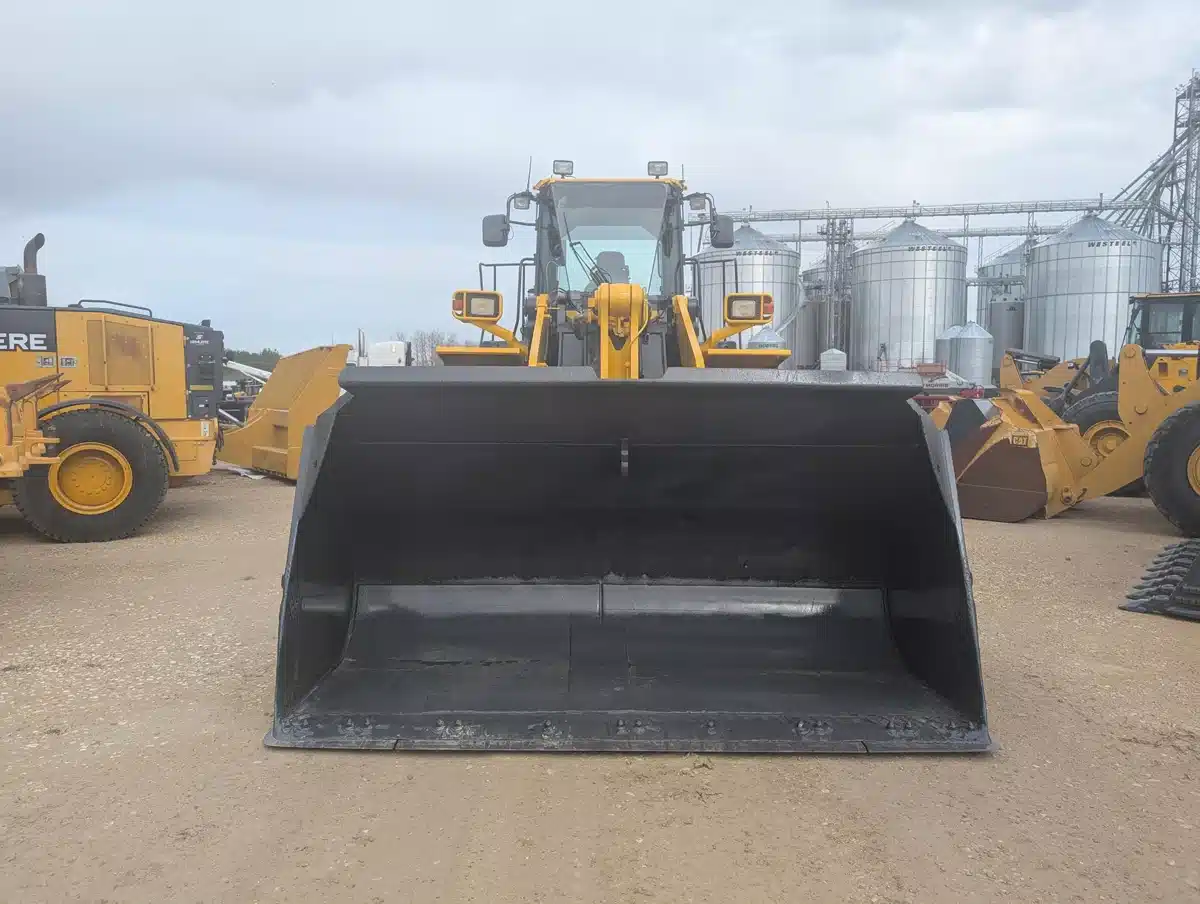 Photo de la Galerie 2 pour 2010 Komatsu WA480-6 Chargeur sur roues