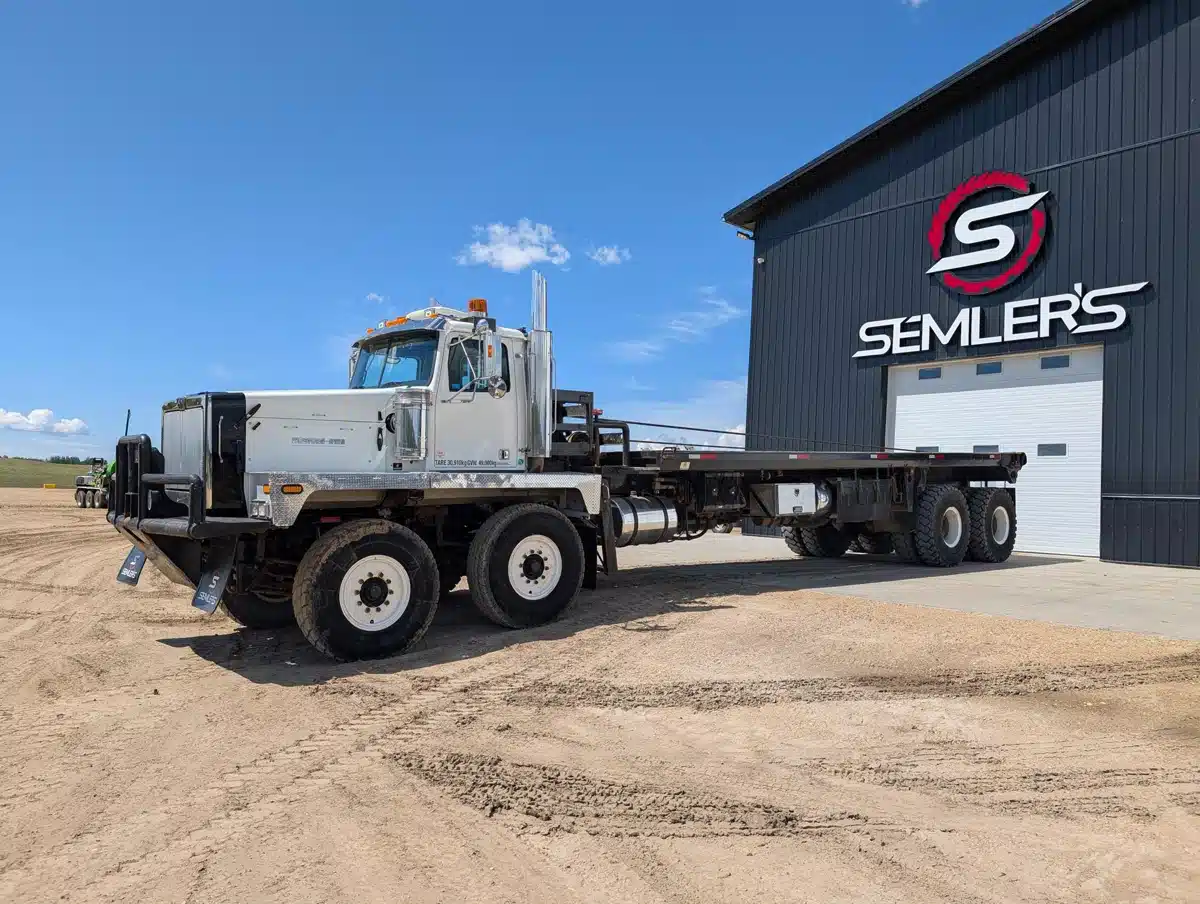 Gallery image 1 for 2013 Western Star 6900XD Semi-Truck