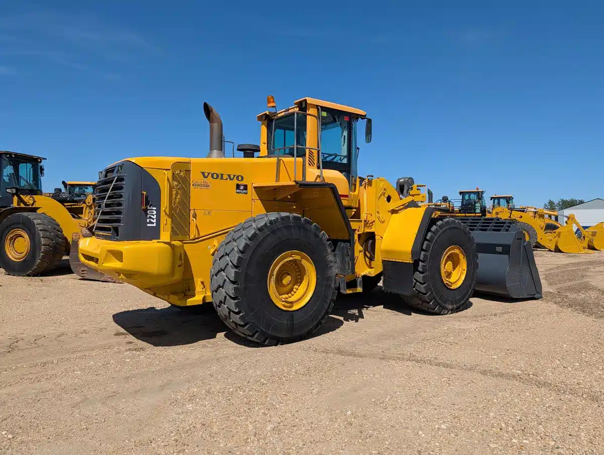 Gallery image 2 for 2007 Volvo L220F Wheel Loader