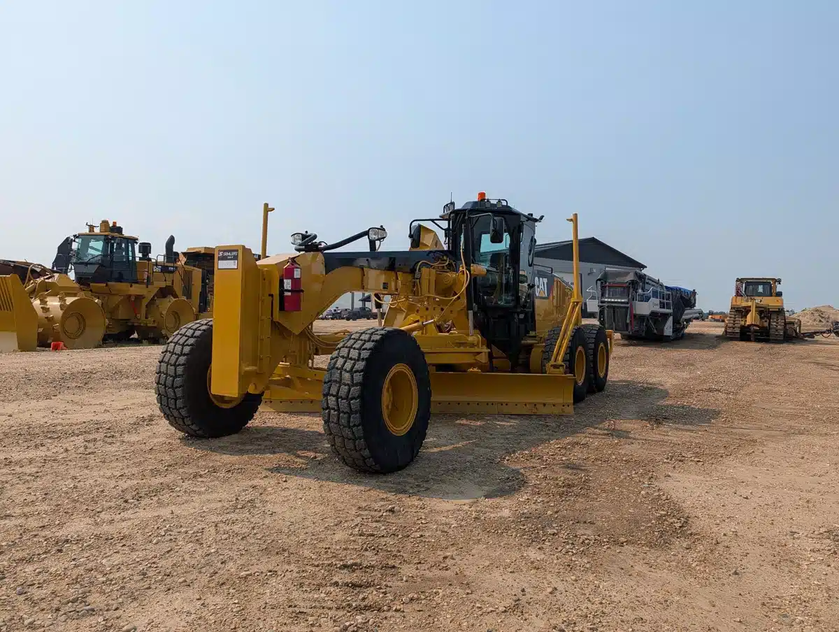 Photo de la Galerie 2 pour 2013 Caterpillar 14M VHP PLUS Niveleuse (Gratte panier)