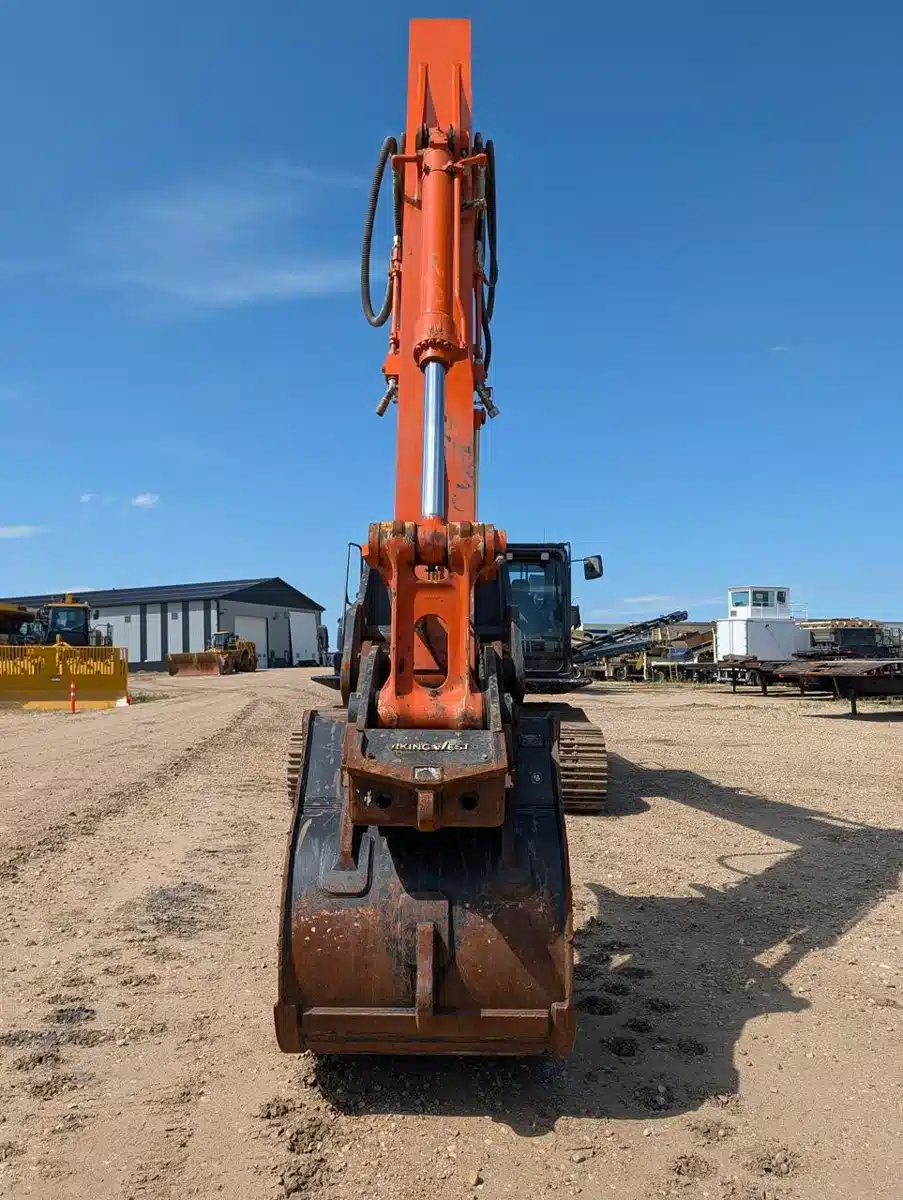 Gallery image 2 for 2023 Hitachi ZX350lC-6 Excavator