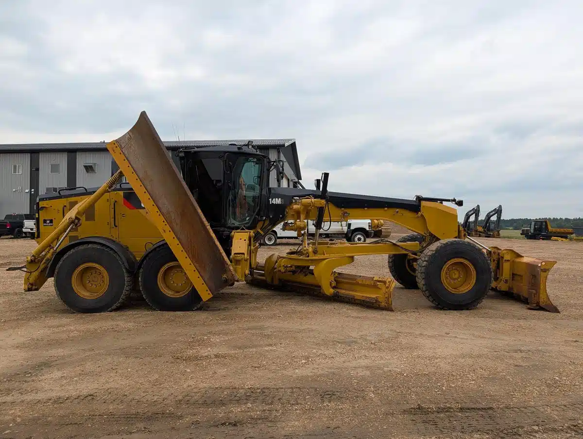 Photo de la Galerie 2 pour 2018 Caterpillar 14M3 Niveleuse (Gratte panier)