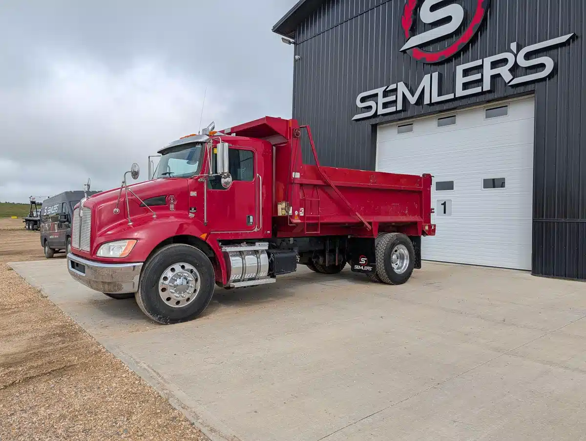 Photo de la Galerie 2 pour 2012 Kenworth T370 Camion à benne
