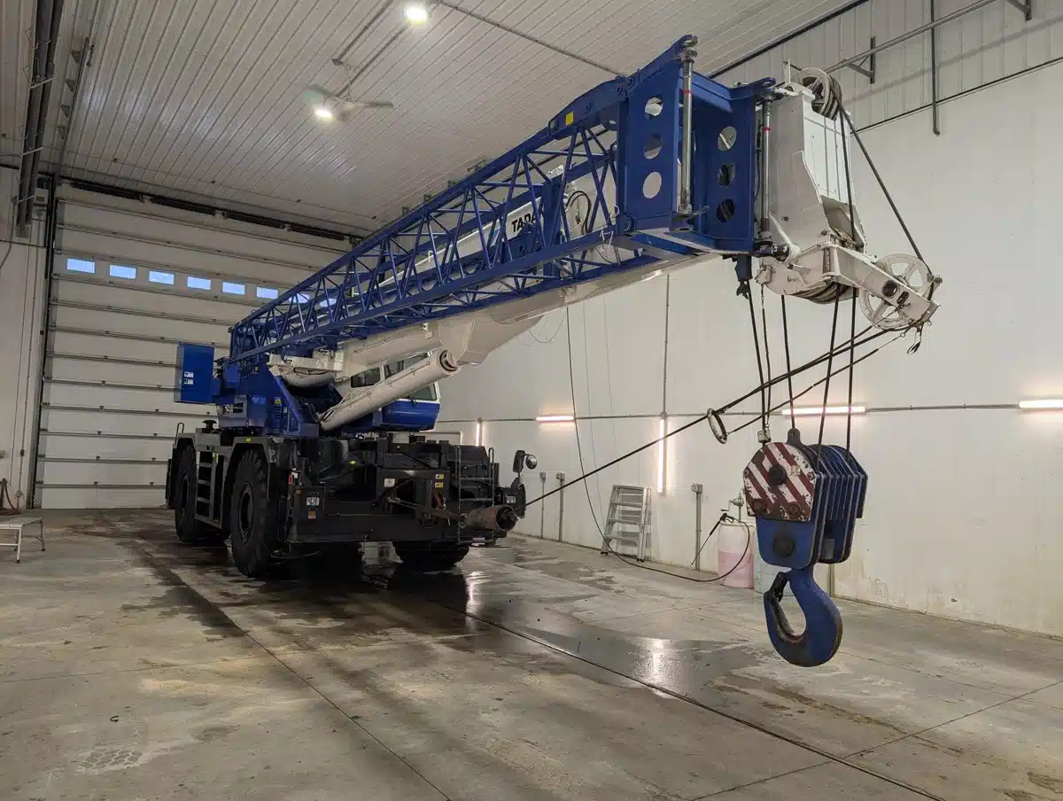 Gallery image 1 for 2013 Tadano GR 1000XL-2 Crane