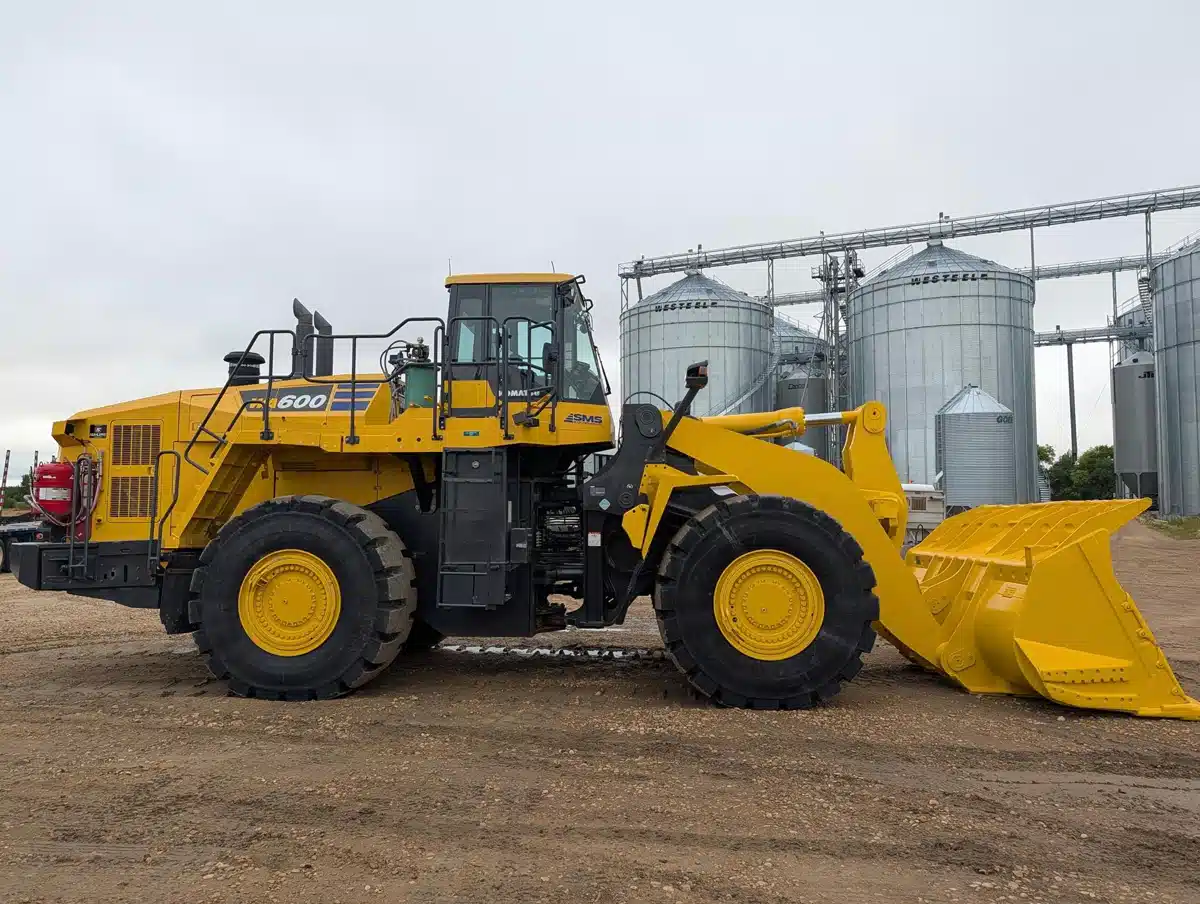 Photo de la Galerie 2 pour 2018 Komatsu WA600-8 Chargeur sur roues