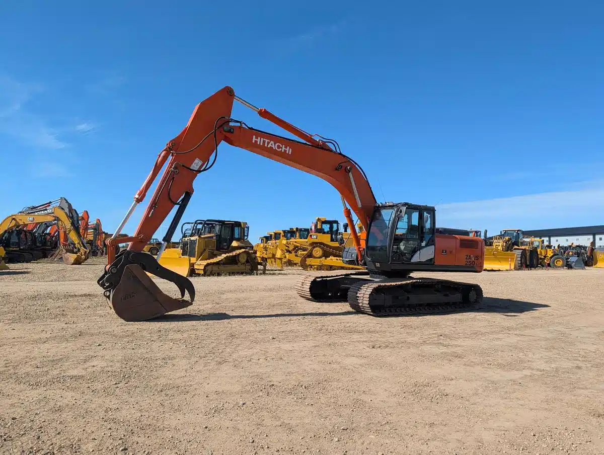 Gallery image 1 for 2011 Hitachi ZX250 LC-5N Excavator
