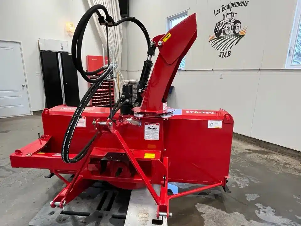 Gallery image 1 for New 2024 Normand E78-250PLUS Snow Blower