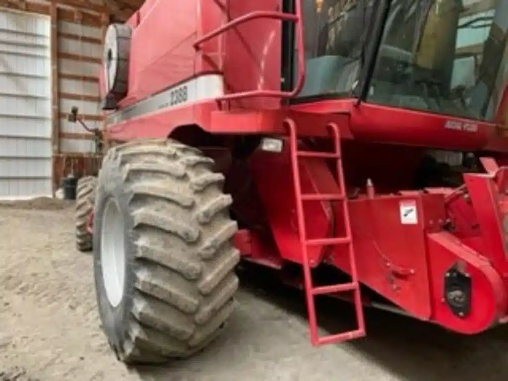 Gallery image 2 for Used 2003 Case IH 2388 Harvester