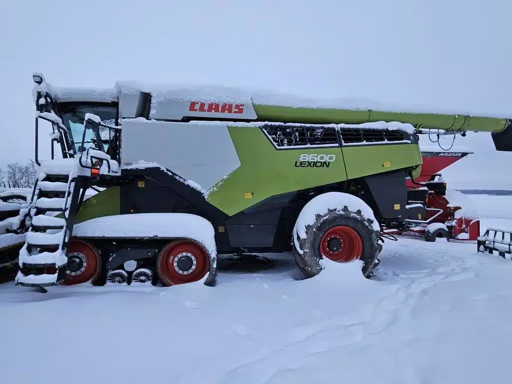 Gallery image 2 for Used 2021 CLAAS LEXION 8600TT Combine