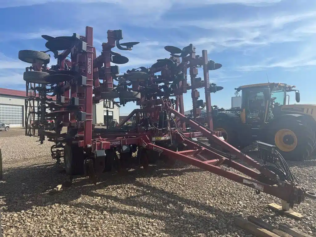 Gallery image 2 for Used 2014 Salford I4141 Tiller