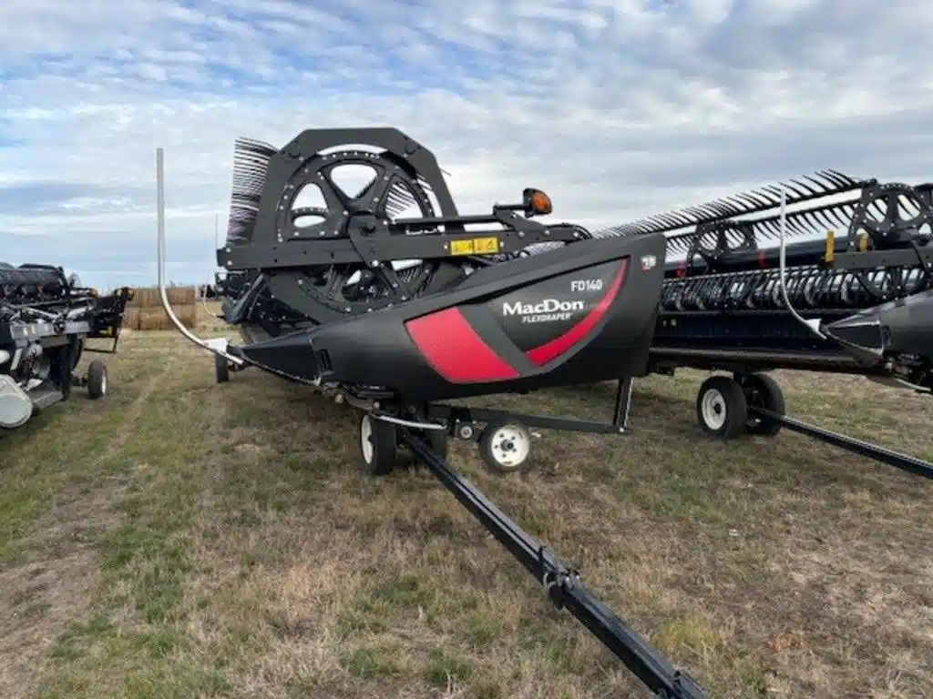 Gallery image 1 for Used 2019 MacDon FD140 Header - Flex Draper