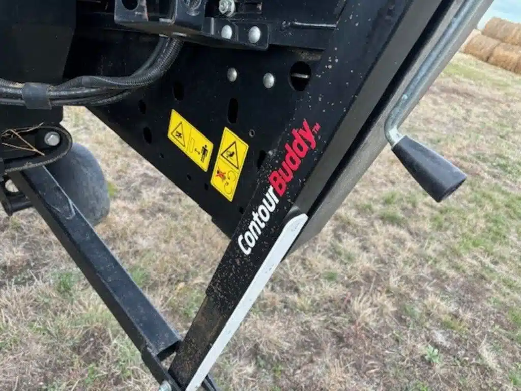 Gallery image 2 for Used 2019 MacDon FD140 Header - Flex Draper