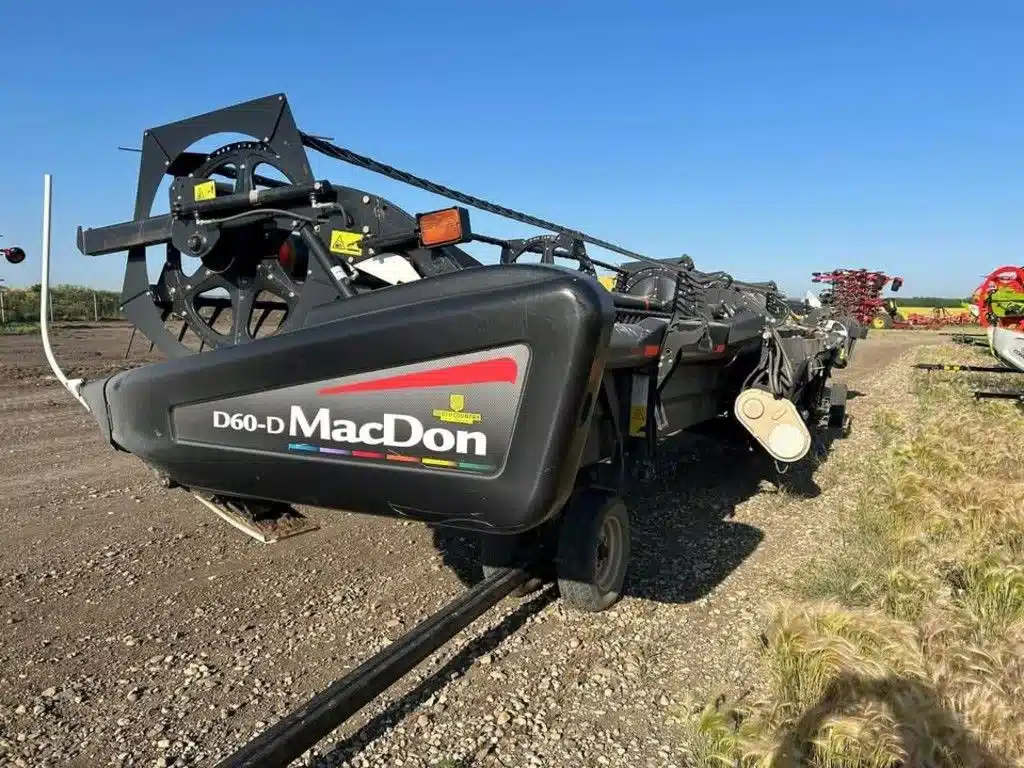 Gallery image 2 for Used 2012 MacDon D60-40 Harvester
