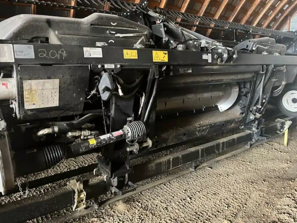 Gallery image 2 for 2019 MacDon FD135-35 Header - Flex Draper