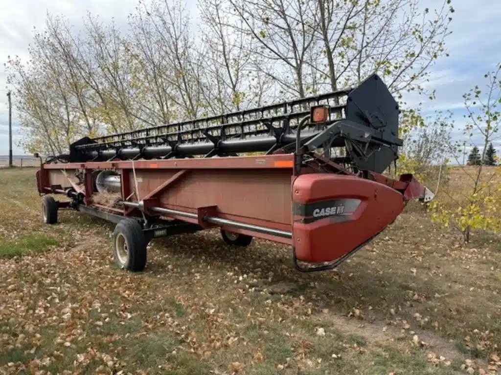 Used 2008 Case IH 2020 Harvester