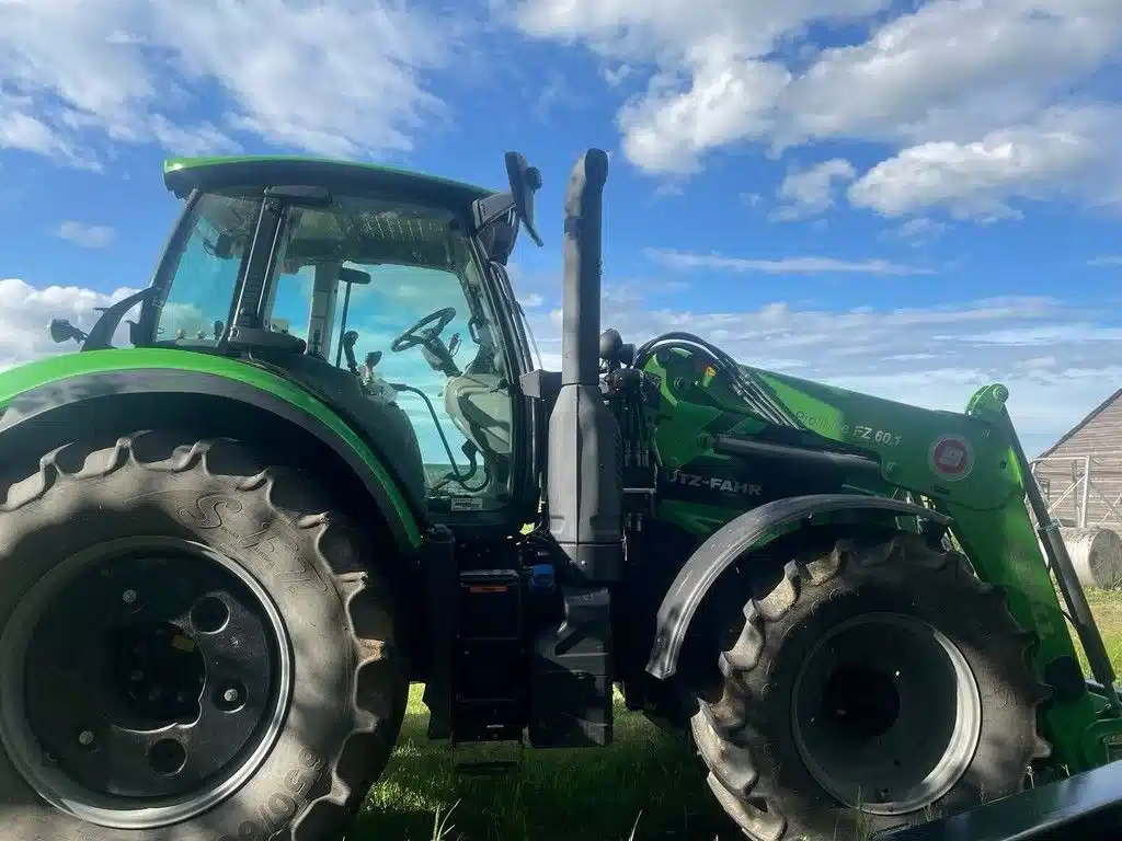 Gallery image 2 for 2023 Deutz Fahr AGROTRON 6165 Tractor