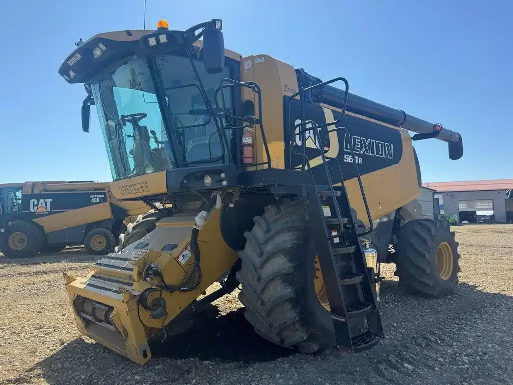 Gallery image 2 for 2006 CLAAS 580R Harvester
