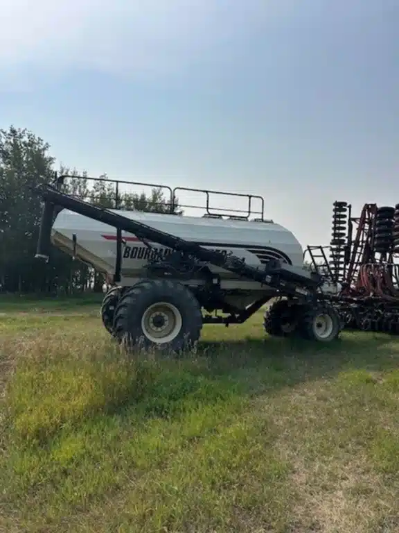 Gallery image 2 for 2009 Bourgault 6550 Air Seeder