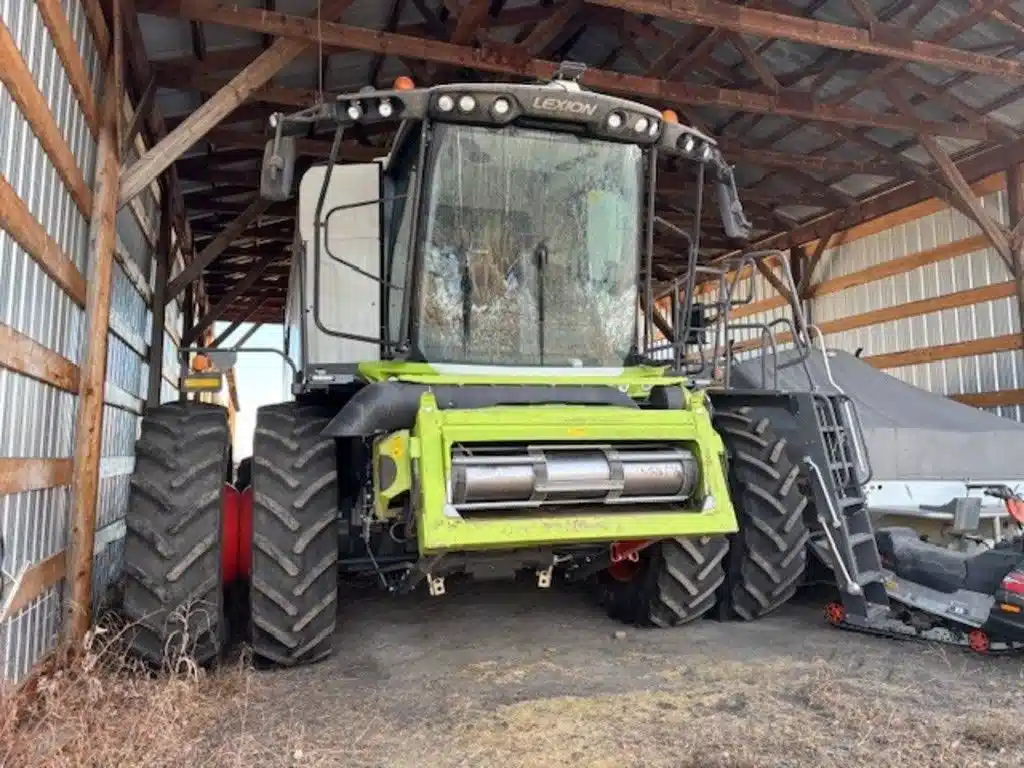 Gallery image 2 for 2021 CLAAS LEXION 8700 Combine