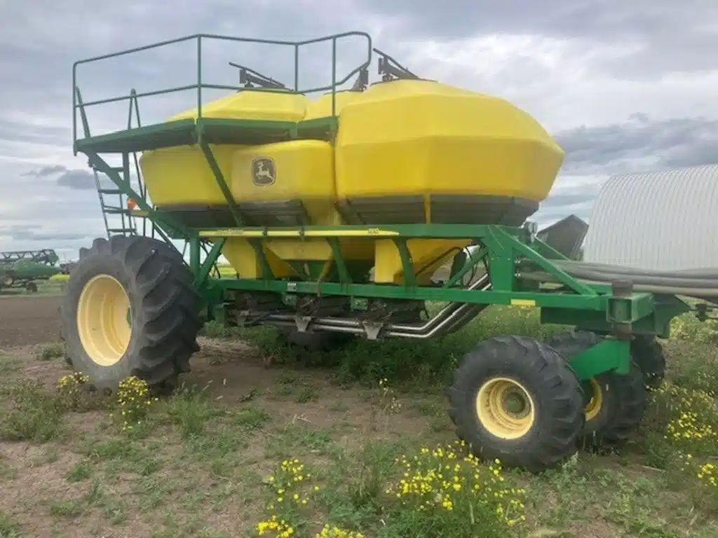 Gallery image 2 for 2009 John Deere 1835 Air Drill