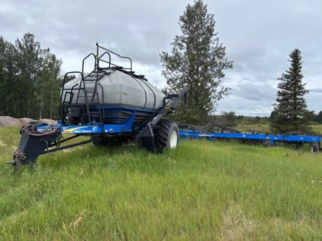 Gallery image 1 for 2012 New Holland P2070 Air Drill