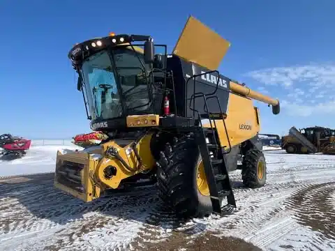 Gallery image 1 for Used 2013 CLAAS LEXION 670 Combine