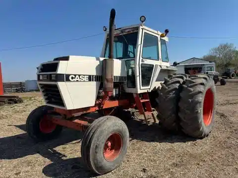 Gallery image 1 for Used 1979 Case 2590 Tractor
