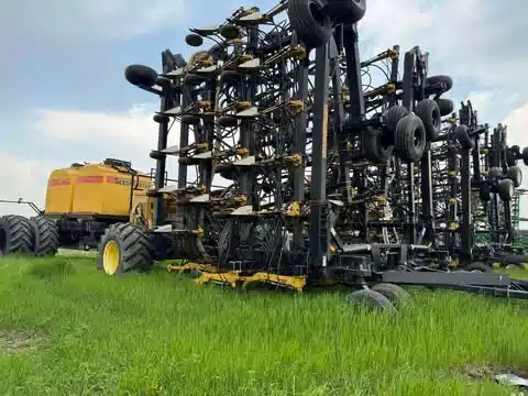 Gallery image 1 for Used 2013 SeedMaster 8012 Air Drill