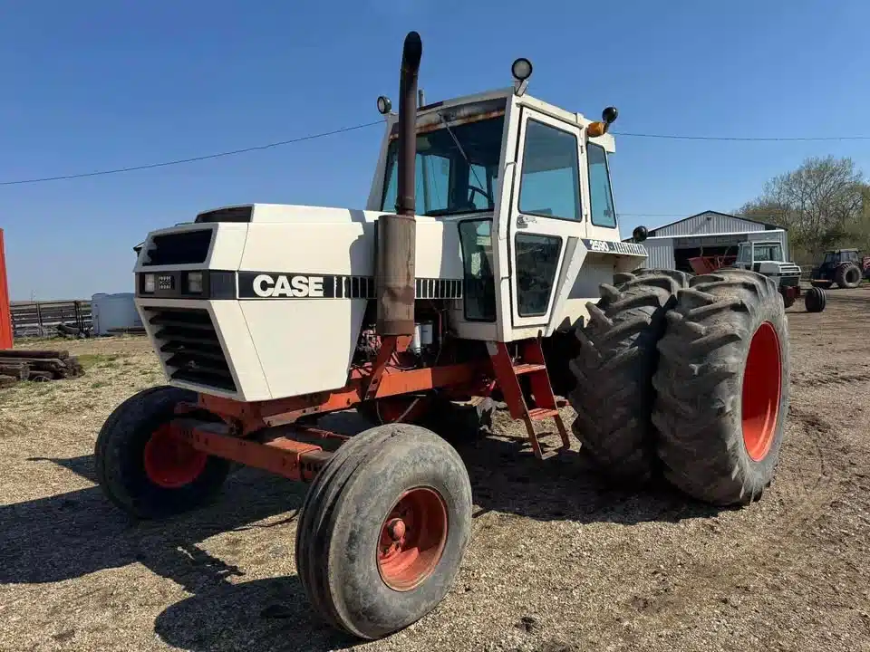 Gallery image 1 for Used 1979 J. I. Case 2590 Tractor