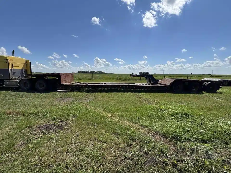 Gallery image 2 for Used 1995 Kalyn Siebert Double Drop Trailer