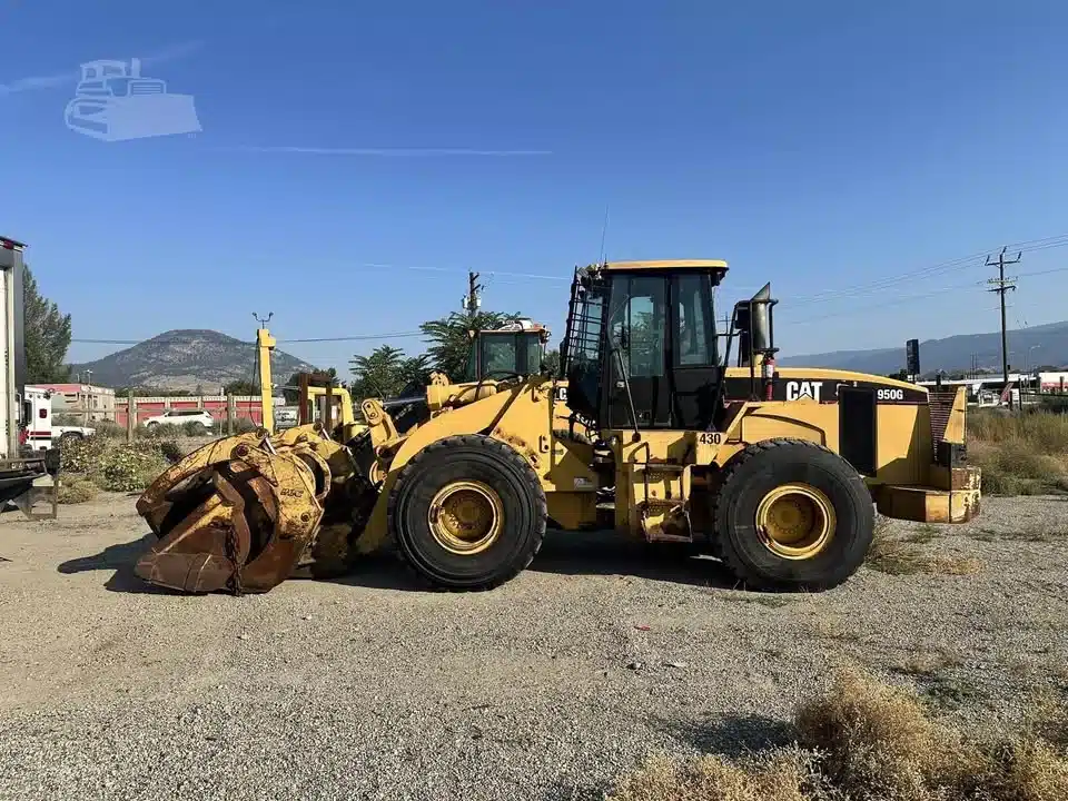 Gallery image 2 for Used 2004 Caterpillar 950G II Wheel Loader