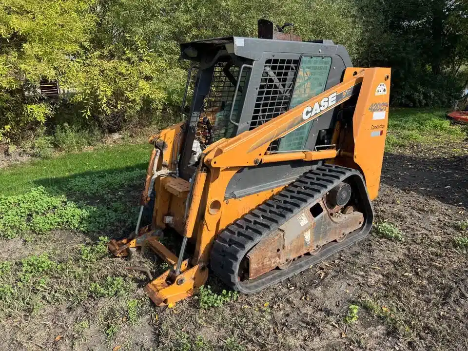 Gallery image 1 for Used 2006 Case 420CT Skid Steer